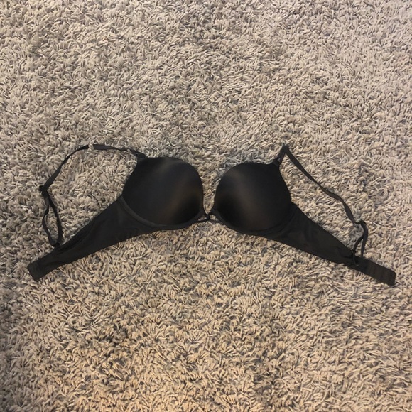 Victoria Secret Bombshell 34B - Picture 1 of 3